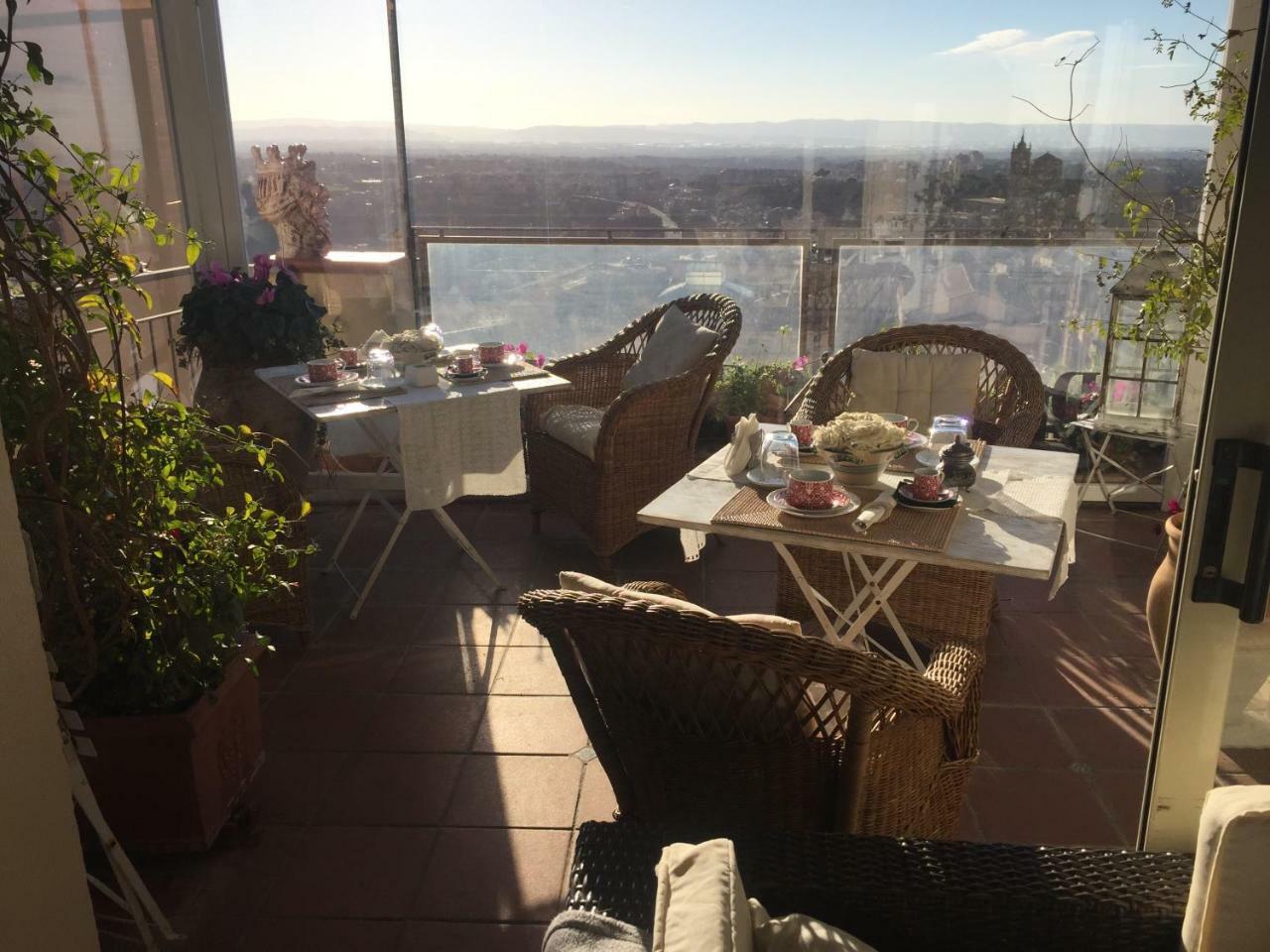 Casa Tipica Siciliana Patronale Home Bedandbreakfast Tremetrisoprailcielo Camere Con Vista, Colazione Interna In Terrazzo Panoramico Caltagirone Bagian luar foto